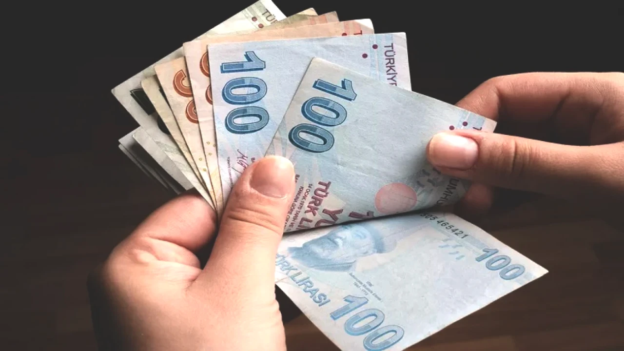 Emeklilere İki Müjdeli Zam! Temmuz'da Uzmanlardan Beklenen Artışlar
