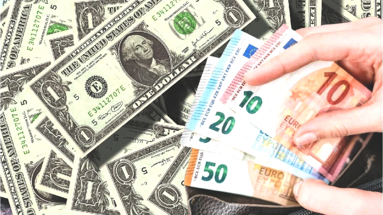 Dolar Rekor Kırdı! Piyasada 43 TL Eşiği Aşılır mı?