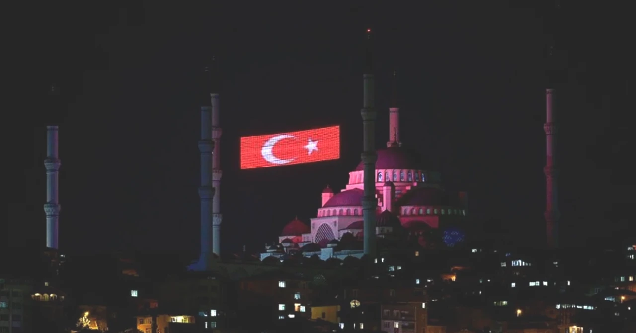 15 Temmuz Selesi 2025: Tüm Detaylar ve Okunma Saati Belli Oldu!