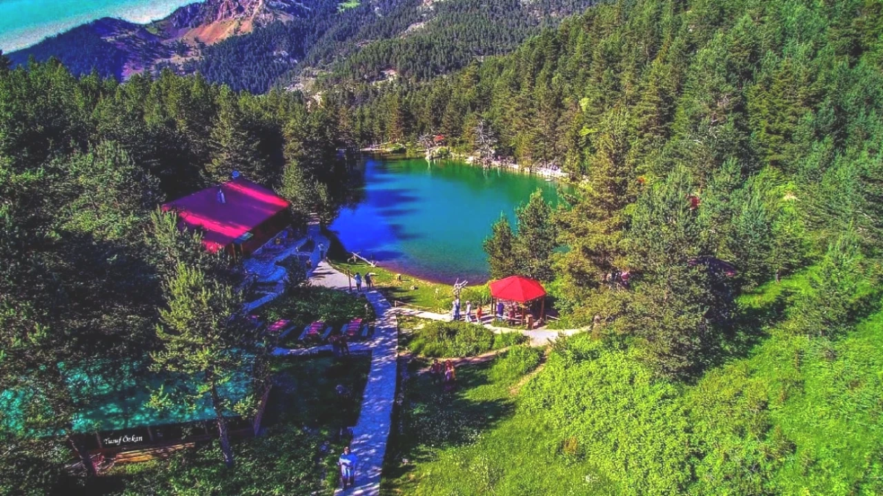 Karadeniz ve Doğu Anadolu'da Eşsiz Güzellikler! Hayran Kalacağınız Yerler