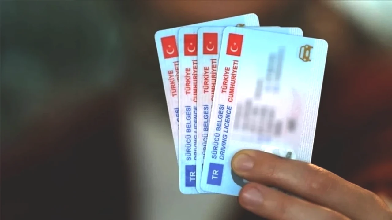 Kritik Tarih Geldi! Değiştirenler 15 TL, Değiştirmeyenlere 7.438 TL Cezası Var!